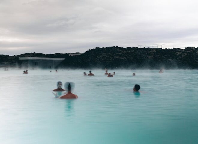 obermain therme - People enjoying relaxation and recreation in Iceland's soothing Blue Lagoon geothe